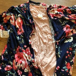 NWT Pinkblush Maternity Floral Kimono & Cami Dress